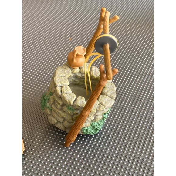 Christmas in Bethlehem Mr. Christmas Woman at the Well Scene Replacement 3 Pcs – - Picture 3 of 8